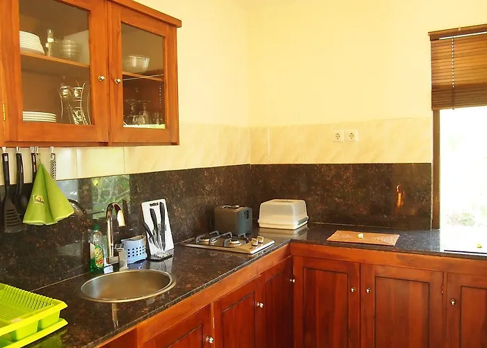 Guest house West Bali Villas-umasari