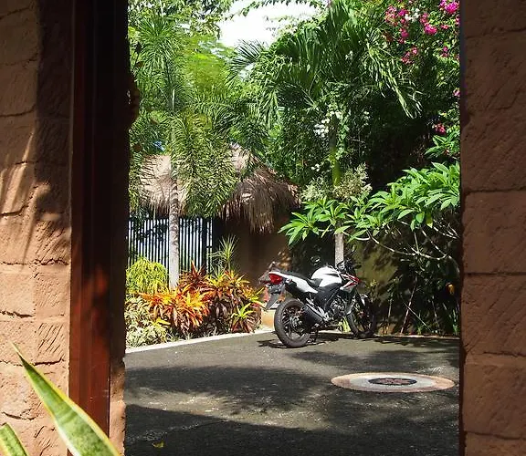 West Bali Villas-umasari Guest house